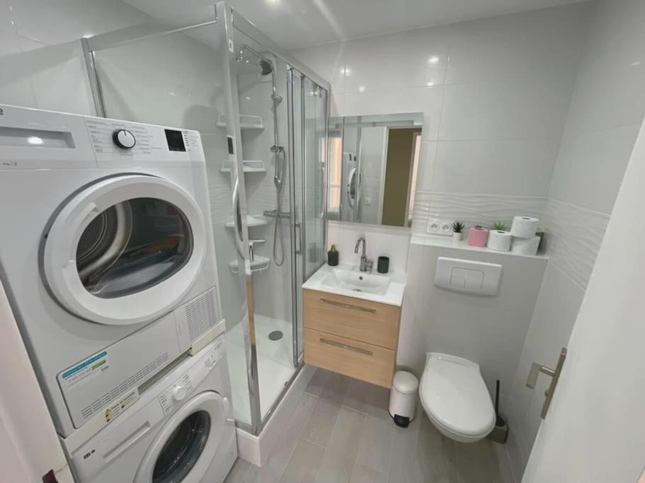 9 Mi From Stade De France - Charming 5-Room Saint-Denis  Exterior photo